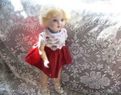 reliable walker blonde main dress_09